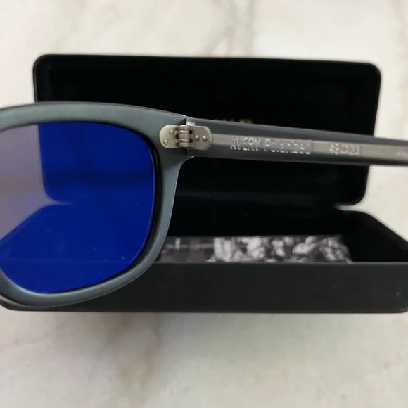 Krewe Avery Sunglasses KREWE | Accessories | Krewe Avery Sunglasses | Poshmark main image 2
